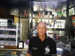Il Bar Penisola ha gli occhi a mandorla