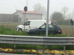 Incidente all'incrocio, disagi per il traffico