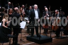 Il concerto di Capodanno conquista il Sociale