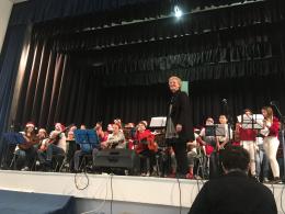 Le scuole di Grignano festeggiano il Natale in musica 