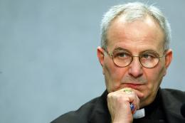 "Gesù non era gay, pedofilo o sardina". La rabbia del sacerdote