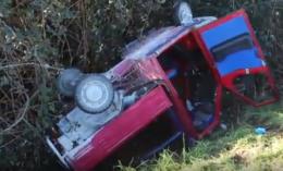 Finisce fuori strada con l'ape car, muore 81enne