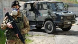 Il sindaco chiama l'esercito in città