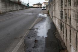 I sottopassi sono ancora una volta allagati, ma non piove