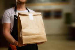 Ipotesi nuovo Dpcm: probabile divieto di asporto per i bar dopo le 18 per evitare assembramenti