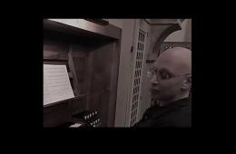 Trovato morto a soli 39 anni un noto organista