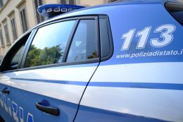 La tragedia: poliziotto 58enne si spara e muore in commissariato