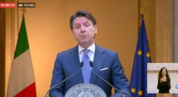 "Pronti tutti i ristori, direttamente in conto corrente. E a dicembre i primi vaccini"