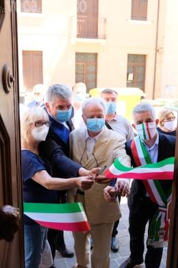 Il Polesine in sculture: inaugurata la mostra di Natale Calesella