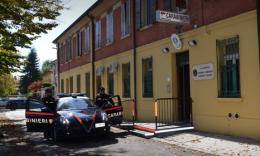 Arrestate in flagranza due ragazzine che hanno derubato un'anziana invalida