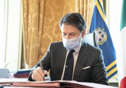 Nuovo Dpcm: stretta sui locali, i sindaci possono chiudere vie e piazze