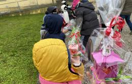 Tempo di progetti e regali alla scuola primaria di Bosaro