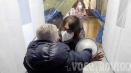 Offensiva contro il virus: torniamo ad abbracciare i nostri anziani!