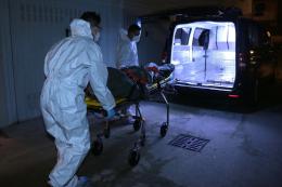 Arriva l'ipotesi di reato della Procura: omicidio volotario. Ma si attende l'esito dell'autopsia