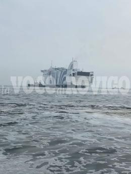 La nave incagliata ha ripreso la navigazione