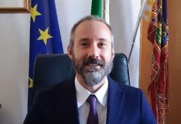 Insulta il sindaco su Facebook: querelato un cittadino