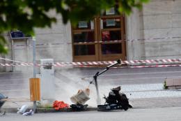 Nessuna bomba in stazione: "brilla" valigia di indumenti