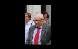 La città e la politica in lacrime, Vittorio è morto
