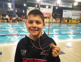 Francesco, bronzo nei 200 farfalla 