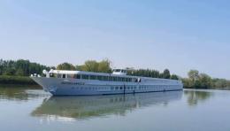 La crociera tra laguna e fiumi passa per Chioggia
