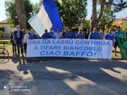 L'ultimo saluto a "il Baffo" grande tifoso biancoblù