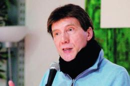 Lo scrittore Permunian: “Non presento il mio libro dove autorizzano un evento fascista”