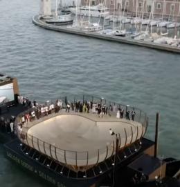 C'è Chioggia nell'esibizione show dello skater in Laguna