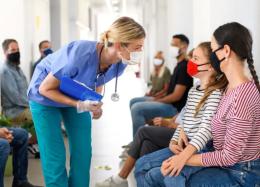 Vaccini ai bambini, domani l'open day