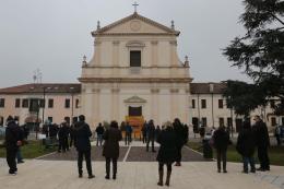 Un paese in lacrime per Riccardo 