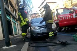 Principio d'incendio in Corso del Popolo 