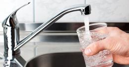 Campo rom, consumi di acqua alle stelle 