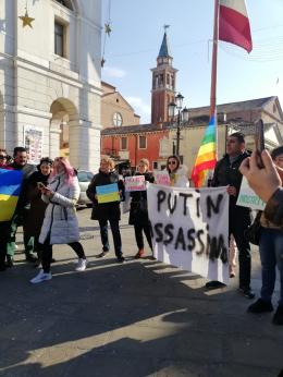 In Corso le donne ucraine contro l'attacco russo: "Grazie Italia"
