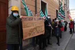 Gli ispettori del lavoro sotto la prefettura: "Più competenze, meno soldi"