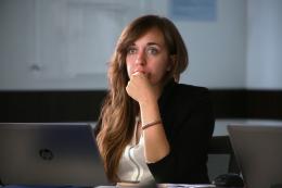 “Cimitero delle barche in laguna, scempio per la Capitale mondiale della sostenibilità”