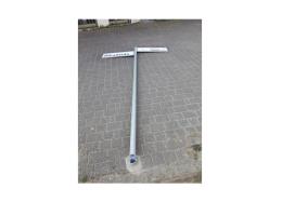 Vandali tagliano un segnale stradale a Ca' Lino