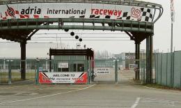 Venduti all'asta i beni mobili dell'autodromo