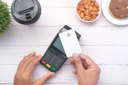 Pos, da giugno scatta la multa per chi rifiuta il pagamento elettronico