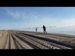 La spiaggia di Sottomarina splendida dopo le "pulizie di primavera"