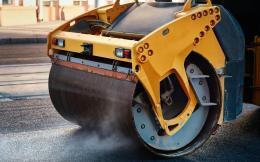 Buche addio, arriva l'asfalto nuovo