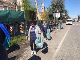 A piedi, con le pinze, per un'Eridania più bella