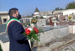 Il sindaco onora gli eroi della libertà 