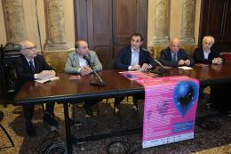 Flatlandia sbarca al Sociale