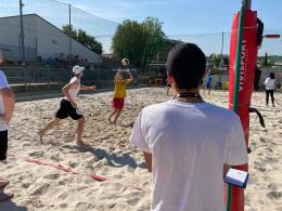 Scuole superiori a tutto beach volley 