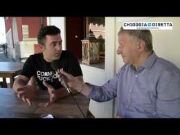 Sosta selvaggia in pieno centro: "Questione di civiltà"