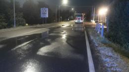 Si rompe mega condotta, strada allagata e cascata