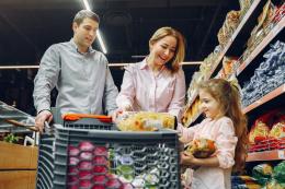 Il Governo toglie l'Iva sui generi alimentari