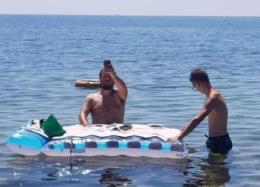 Prete dice messa in acqua: lo indagano