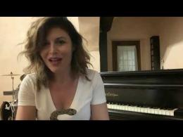 L'emozione di Giusy Ferreri, in concerto a Badia