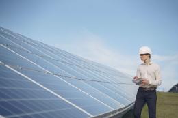 "Passo al fotovoltaico". Magari: pannelli introvabili