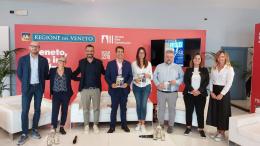 La festa del riso sul red carpet di Venezia
